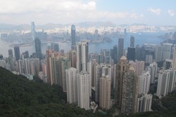 Begini Pemandangan Hong Kong dari Ketinggian 428 Mdpl