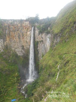 Liburan ke Sumatera Utara, Yuk ke Air Terjun Sipiso-piso
