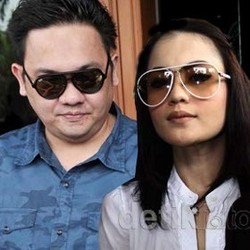 Bantah Ada Skandal, Farhat Akui Punya Video Bareng Jennifer Dunn