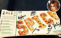 Victoria Beckham Unggah Foto Pizza Beku Spice Girls yang Disimpan 10 Tahun Lalu