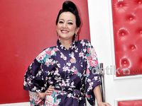 Cut Mini Berkimono Ungu