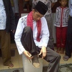 Komentar Bank Dunia Soal Pengaruh Jokowi ke IHSG dan Rupiah