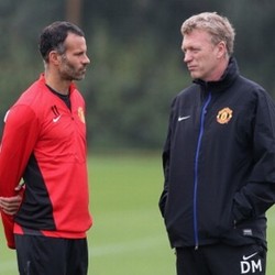 Moyes Diklaim Bertengkar dengan Giggs