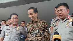 Jokowi Bertemu Kapolda Metro yang Baru: Nggak Ada Hal Khusus