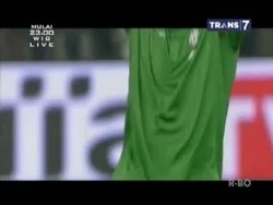 Buffon Catatkan Tinta Emas Di Ujung Senja
