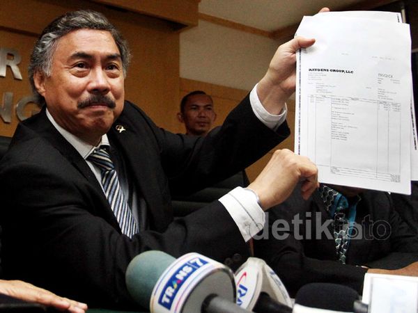 Hakim Agung Pertimbangkan Serahkan iPod ke KPK