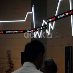 IHSG Menguat 13 Poin