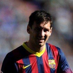 Di Bernabeu, Messi Juga Akan Kejar Torehan Gol Mantan Bomber Madrid