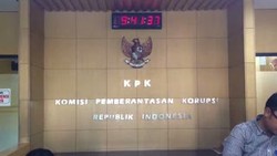 Suami Dipenjara, Septi Sanustika Kini Tampil Seksi Tanpa Hijab