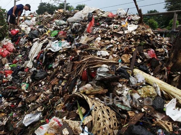 Jakarta Selatan Minim Tempat Pembuangan Sampah