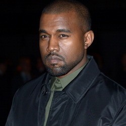 Dipanggil Jackass oleh Obama, Ini Tanggapan Kanye West