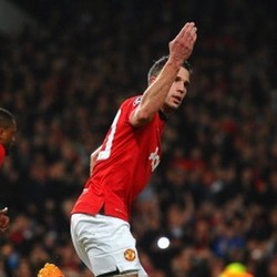 Gol dan Cedera: Tuah dan Kutukan untuk Van Persie