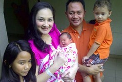 Mona Ratuliu, Sempat Tak Disukai Anaknya karena Sering Ngomel