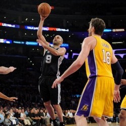 Atasi Lakers, Spurs Teruskan Rentetan Kemenangan