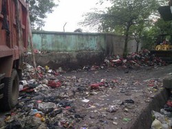 Warga Minta Tempat Sampah Sementara di Belakang Kecamatan Pulogadung Ditutup