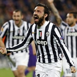 Tendangan Bebas Pirlo Loloskan Juventus ke Perempatfinal