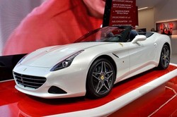 Kalau Mau Beli Ferrari Sekarang Saja