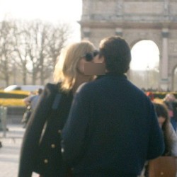 Ups! Heidi Klum Kepergok Ciuman dengan Pacar Baru