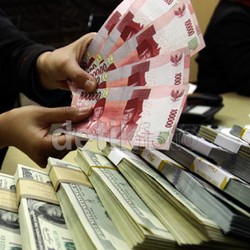 Kalah dengan Filipina, RI Harus Berutang Untuk Bayar Utang