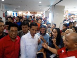 Usai Kampanye di Lampung, Jokowi Terbang ke Bali