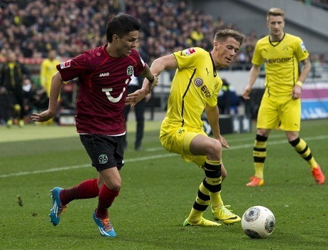 Dortmund Tekuk Hannover 3-0