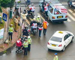 Pritt! Simpatisan Gerindra Disetop Polisi Karena Tak Pakai Helm