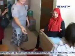 Relawan Kemanusiaan, Dermawan, Siswa dan Sosialita Kunjungi Aisyah