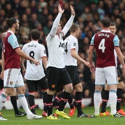 Dua Gol Rooney Antar MU Tundukkan West Ham