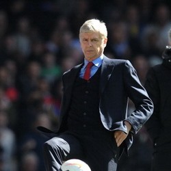 Soal Perburuan Gelar, Wenger Akui Arsenal dalam Situasi Sulit