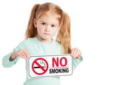 Anak Batuk 3 Bulan, Ternyata Paru-paru Berkabut Akibat Rokok