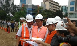Jika Jadi Presiden, Jokowi Pastikan Proyek MRT Tetap Berjalan