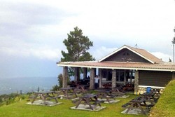 Pondok Kopi Ungaran, Sensasi Ngopi di Atas Awan