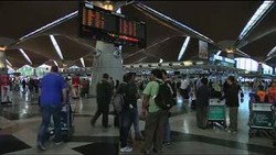 MH370 Hancur, Penumpang Pesawat di Malaysia Ketakutan