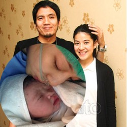 Desta Bersyukur Anak Pertamanya Mirip Natasha Rizki