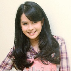 Kuliah di Inggris, Maudy Ayunda Tak Bisa Makan Tanpa Nasi