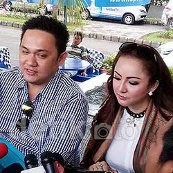 Farhat Soal Klaim Machica: Saya di Kamar Mandi, Tapi Tidak Zina