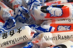 Bernostalgia dengan Jajan Cokelat Jago dan Telur Cicak