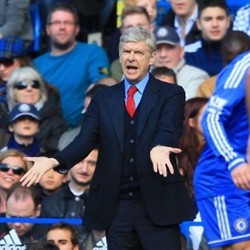 Arsenal Masih Jauh dengan Titel Liga, Wenger Harus Diganti