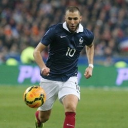 Deschamps Ingin Benzema Pertahankan Performanya Hingga Piala Dunia