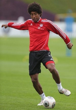 Bayern Perpanjang Kontrak Dante