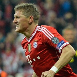 Ingin Seperti Giggs dan Totti, Schweinsteiger Bertekad Pensiun di Bayern