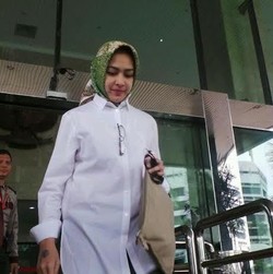 Bergegas ke Rutan KPK, Airin: Wawan Sakit Lagi