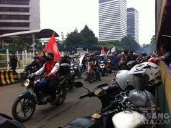 Ada Demo di Depan Wisma BNI 46 Sudirman, Lalu Lintas Macet
