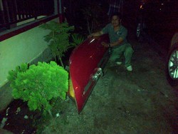 Polisi Kroscek Sana Sini, Benda Mirip Bagian Pesawat Tetap Masih Misteri