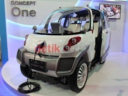 Fomm, Mobil Listrik Jepang yang Dikendarai Seperti Motor