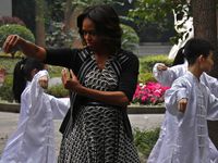 Ketika Michelle Obama Belajar Taichi
