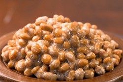 Jepang Mencari Orang yang Sanggup Makan Semangkuk Natto dalam Semenit