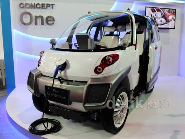 Mobil Listrik yang Dikendarai Seperti Motor