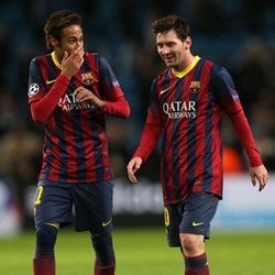 Romario: Neymar Harus Belajar dari Messi