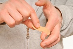 Meski Dipercaya, Mitos Seputar P3K Ini Justru Bisa Membahayakan Nyawa